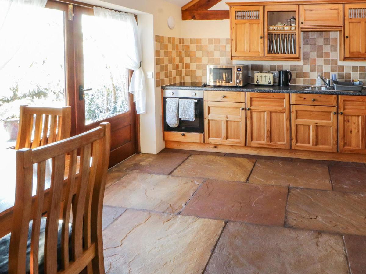 Sonya'S Cottage Anthorn Экстерьер фото