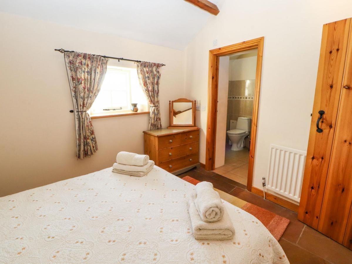 Sonya'S Cottage Anthorn Экстерьер фото