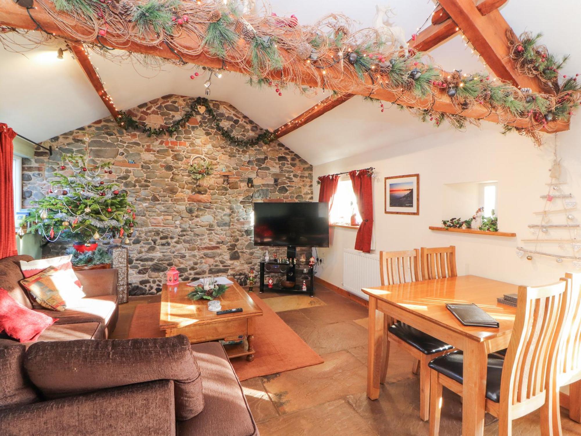 Sonya'S Cottage Anthorn Экстерьер фото